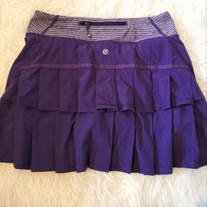 Lululemon Tennis Mid-Rise Skirt size 4